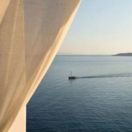 The One Mykonos Ξενοδοχείο Agios Ioannis Diakoftis