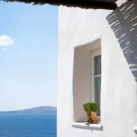 The One Mykonos 4* Agios Ioannis Diakoftis