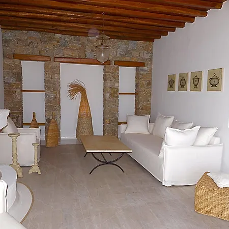 The One Mykonos Hotell 4*