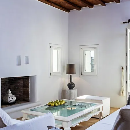 The One Mykonos Hotel Agios Ioannis Diakoftis