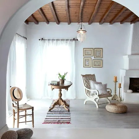 The One Mykonos Hotel